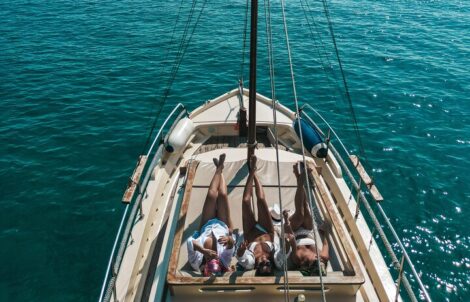Tips for a Budget-Friendly Boat Charter in Mykonos