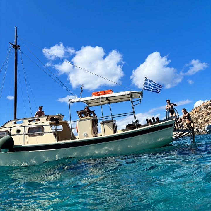 How to Plan Your First Boat Charter in Mykonos